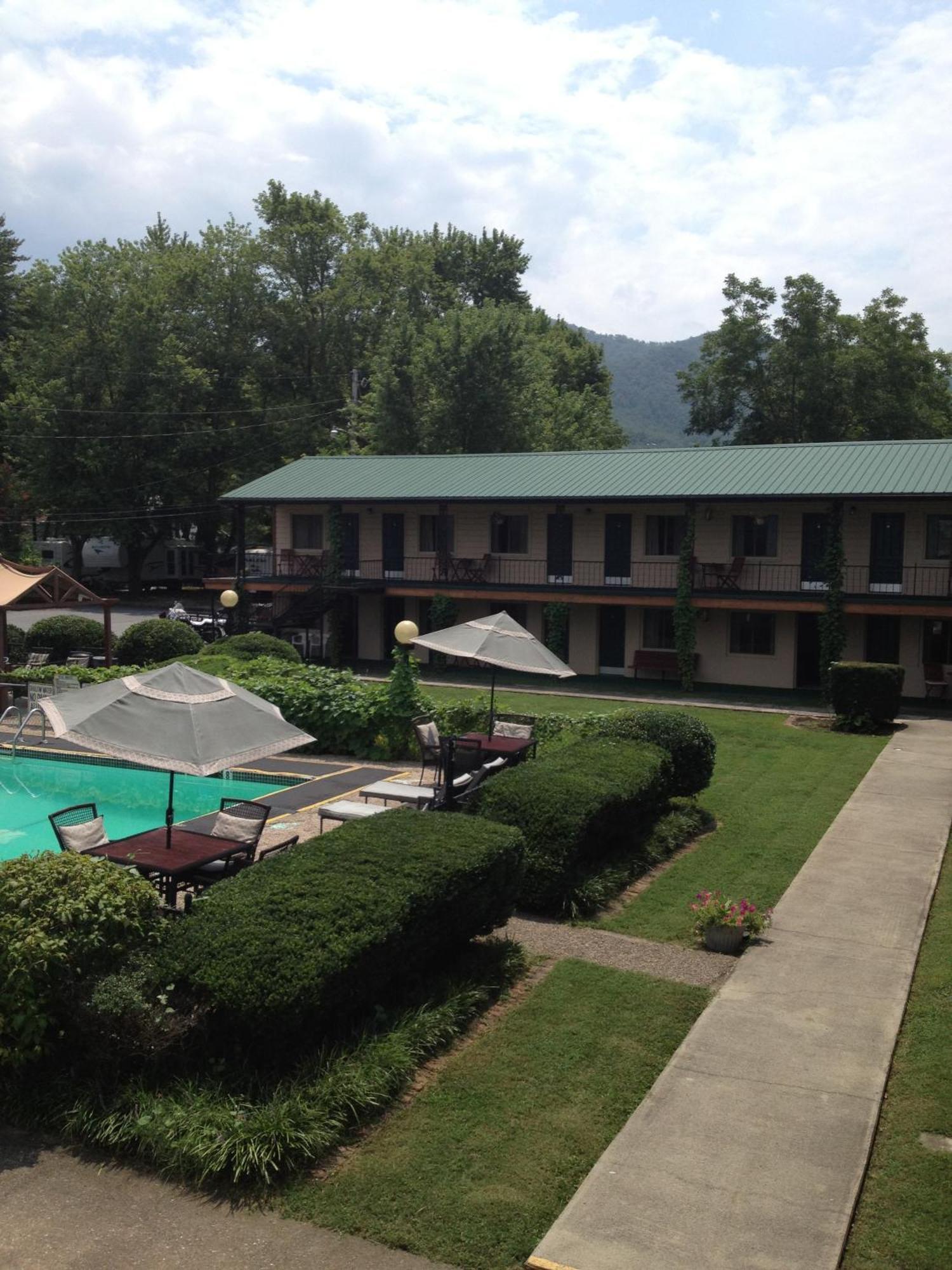 Ridge Top Motel - Bryson City Exterior photo