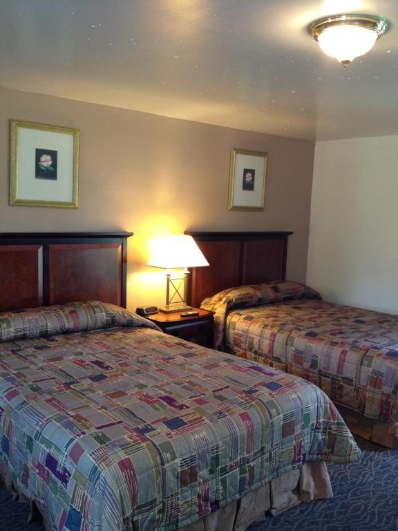 Ridge Top Motel - Bryson City Room photo